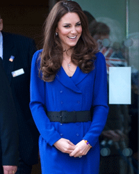 5: Navy is the New Black - 10 Fashion Lessons We Can Learn From Kate Middleton | HowStuffWorks