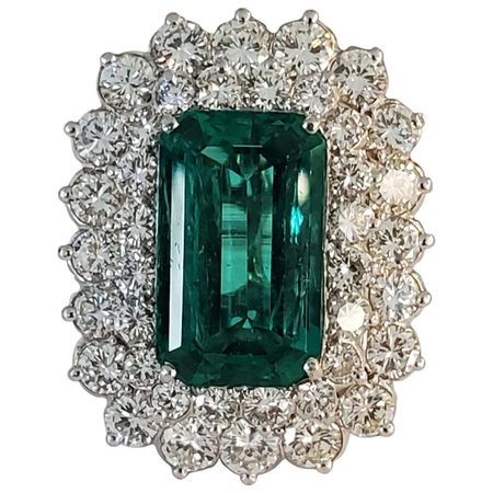 Carte Blu Certified 7.85 Carat Emerald Cut Emerald and Diamond Ring in Platinum For Sale at 1stDibs