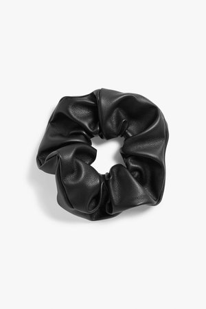 Faux leather scrunchie - Black - Hair accessories - Monki WW