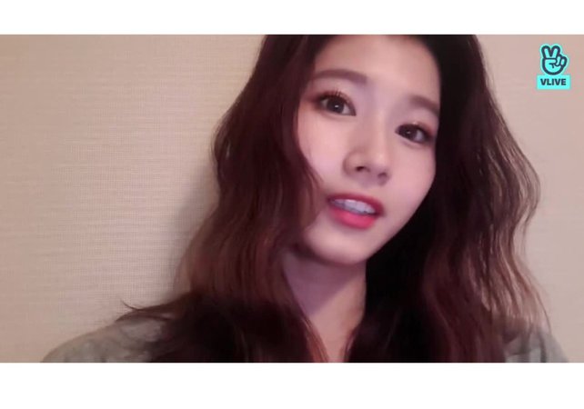 4_ROSES Solo Vlive