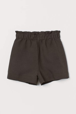 Wide-cut Shorts - Beige