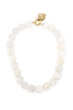 Timeless Pearly Mother-of-pearl Flower Necklace