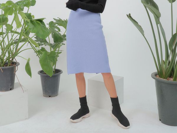 Straight-Cut Knit Skirt
