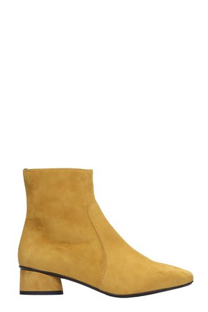 Fabio Rusconi Ankle Boots In Yellow Suede