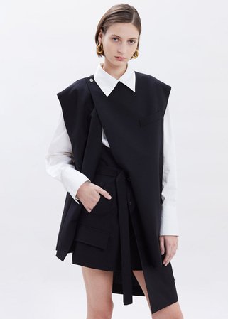 Asymmetric Sleeveless Blazer by Covert x Ilenia Toma in Black – Frankie Shop Europe