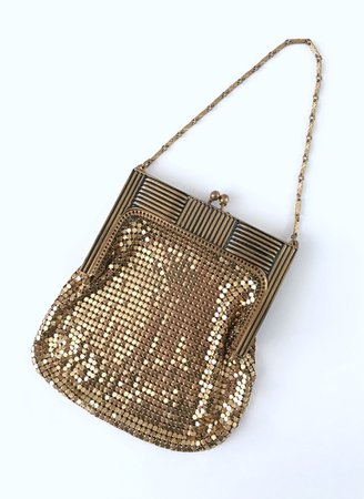1930s Whiting & Davis gold mesh purse – Hemlock Vintage Clothing