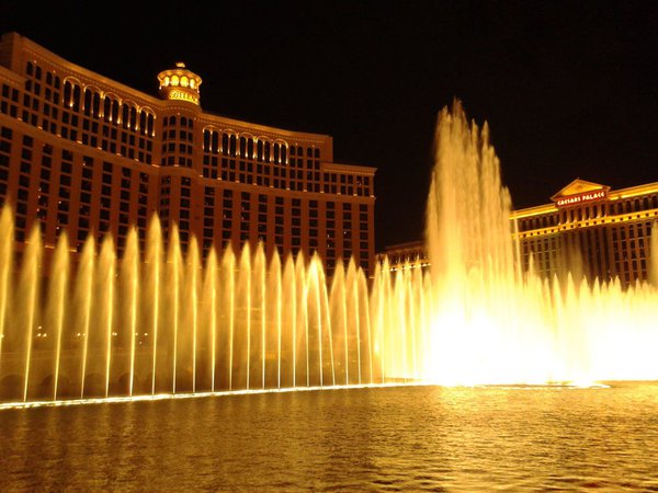 Bild "Bellagio Fontänen" zu Wasserspiele vor dem Bellagio in Las Vegas