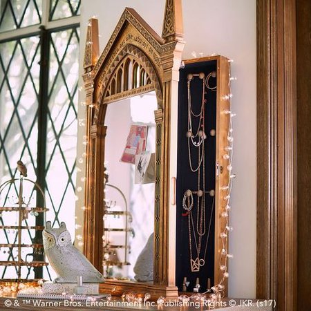 harry-potter-mirror-of-erised-jewelry-wall-cabinet-o-1505401410.jpg (480×480)