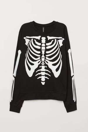 Sweatshirt with Printed Design - Black/skeleton - Ladies | H&M US in 2020 | Cute emo outfits, Fashion, Goth outfits