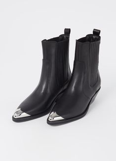 Western black boots with mettalic point Mango