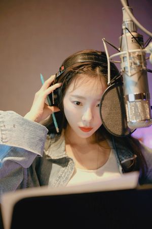 taeyeon recording studio - Pesquisa Google