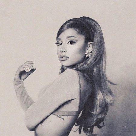 Ariana Grande (@arianagrande) • Instagram photos and videos