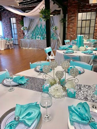 Turquoise Wedding Table Setting