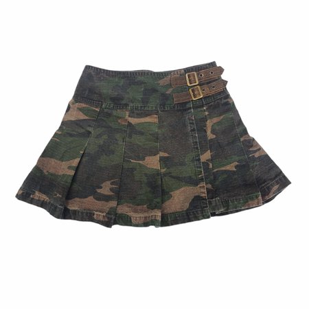 camo pleated buckle mini skirt