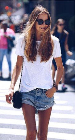 denim shorts outfit
