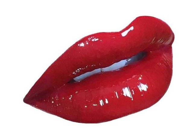 red glossy lip