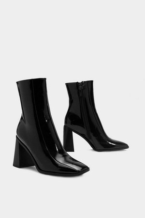 Square Up Patent Faux Leather Boot | Nasty Gal
