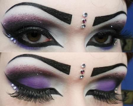 Gothic Divine | Gothic Eye Makeup