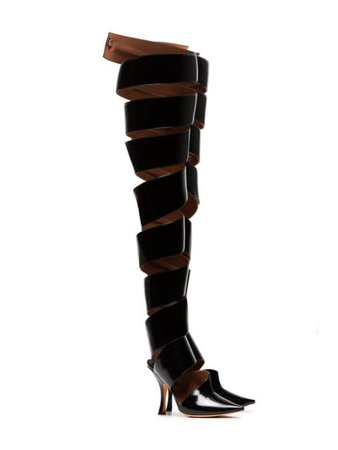 Y/Project Black Spiral 110 Patent Leather Boots $1,230 - Buy Online SS18 - Quick Shipping, Price