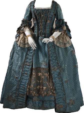 ROCOCO Gown
