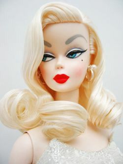 blonde hair barbie