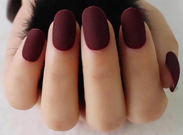 burgundy round nails