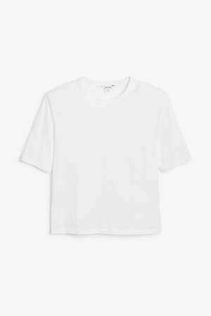 Shoulder pads t-shirt - White - T-shirts - Monki WW