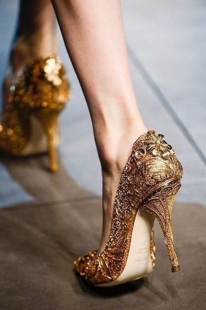 gold shoes