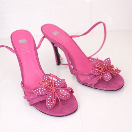 pink 2000s heels