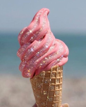 ice cream yummy pink eat please I hope y’all ilke the ice cream bye