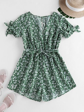 [30% OFF] 2020 ZAFUL Tie Sleeve Tiny Floral Print Romper In CLOVER GREEN | ZAFUL