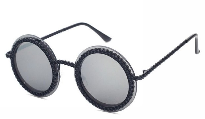round studded black sunglasses