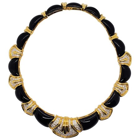 Onyx and White Diamond Choker Necklace in 18 Karat Yellow Gold For Sale at 1stDibs