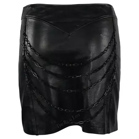F/W 2003 Versace by Donatella Runway Reversible Black Leather Chain Mini Skirt For Sale at 1stDibs