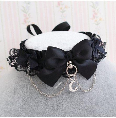little-crescent-moon-all-black-kitten-pet-play-collar-gear-choker-necklace-rebelsmarket.jpg (655×665)