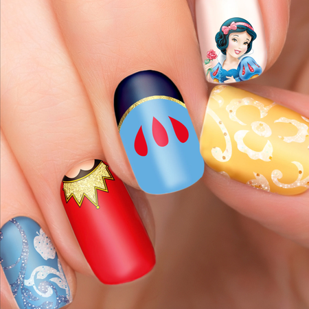 Snow White nails