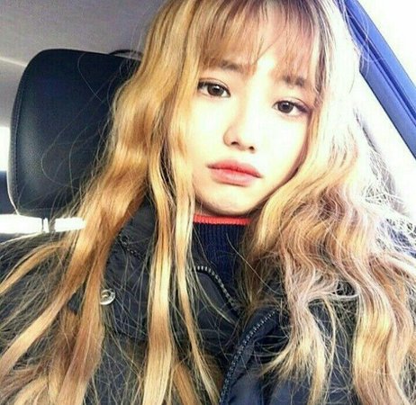 Blonde ulzzang with bangs