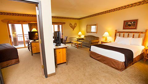Plan Your Family Vacation in Grand Mound, Washington | Great Wolf Lodge