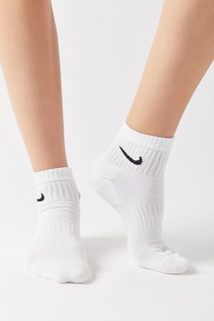 Nike Everyday Cushion Quarter Sock 6-Pack | Urban Outfitters