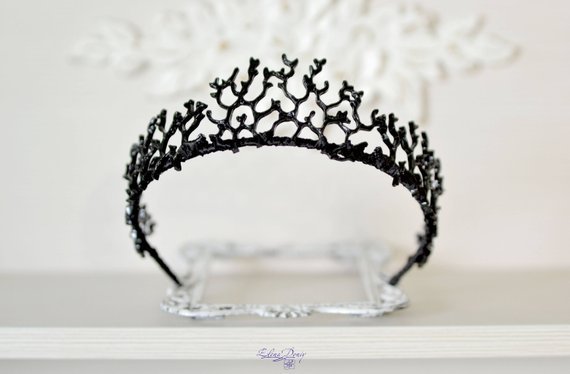 fantasy crown