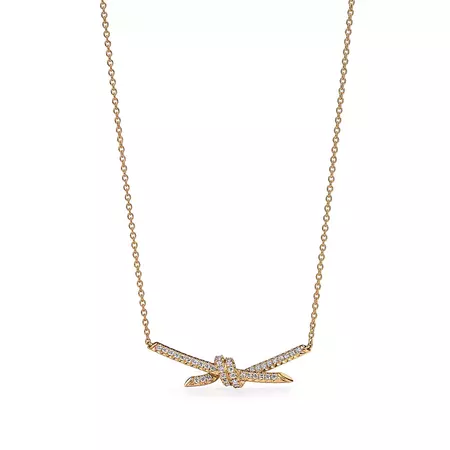Tiffany Knot Pendant in Yellow Gold with Diamonds | Tiffany & Co.