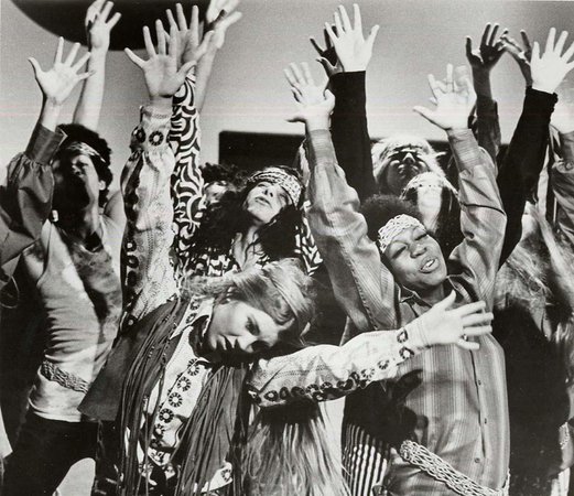 hippies_dancing.jpg (889×768)