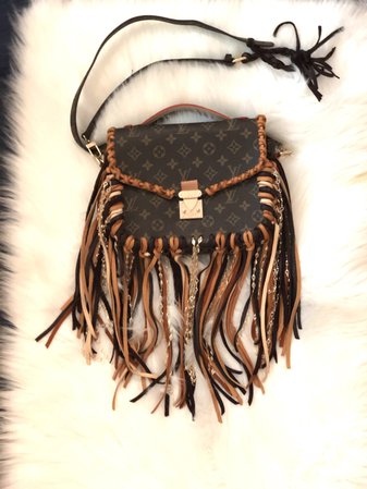 EmazingStyle Louis Vuitton purse
