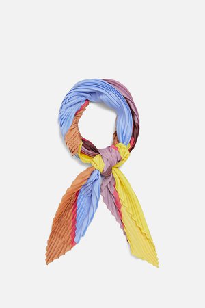PLEATED SCARF - View All-ACCESSORIES-WOMAN | ZARA Canada