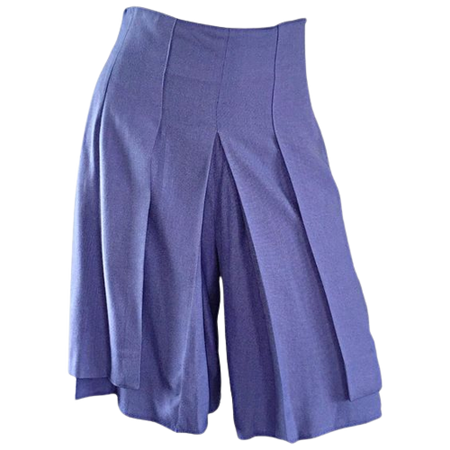 1980s Emanuelle Khanh Vintage High Wasited Periwinkle Blue Shorts Made in France ; Öppnar en ny flik