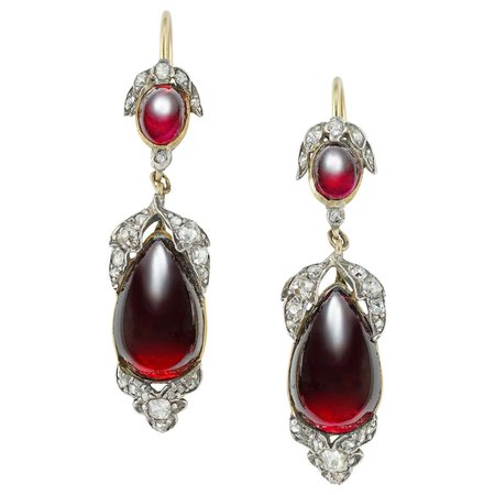 Pair of Victorian Garnet and Diamond Drop Earrings For Sale at 1stDibs