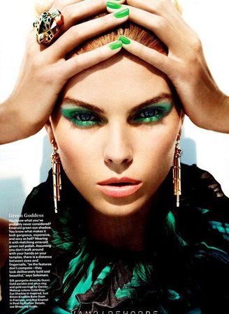 #emerald #pantone #fashioninspiration #mjtrimming | Color of the year 2013 Emerald | Green makeup, Green fashion, Green Eyeshadow