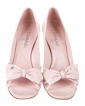 pink chanel heels