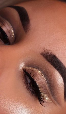 Brown / Gold Eye Makeup