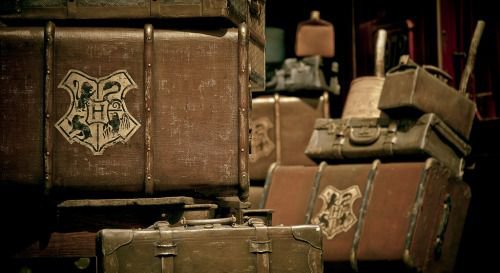 Hogwarts Luggage Trunks | Harry Potter